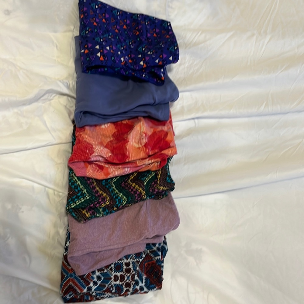 LuLaroe tween leggings.